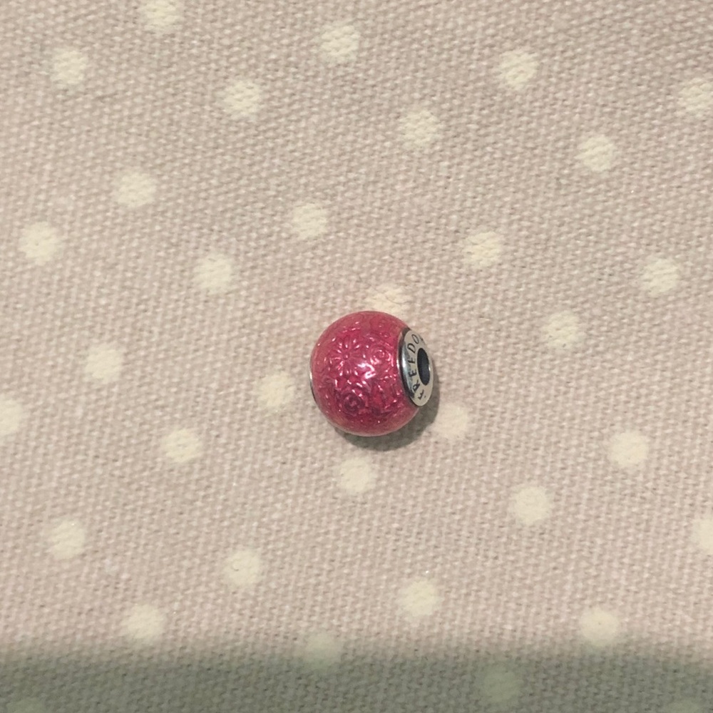 Pandora Essence Charm